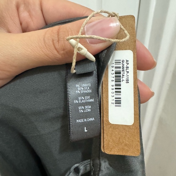 SKIMS Size Large High Slit Twist Slip Dress Gunmetal Grey gray NWT Silk silky - Picture 4 of 10